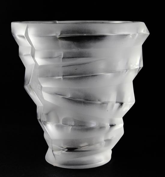 A modern Lalique heavy clear and frosted glass vase, 8.6in.